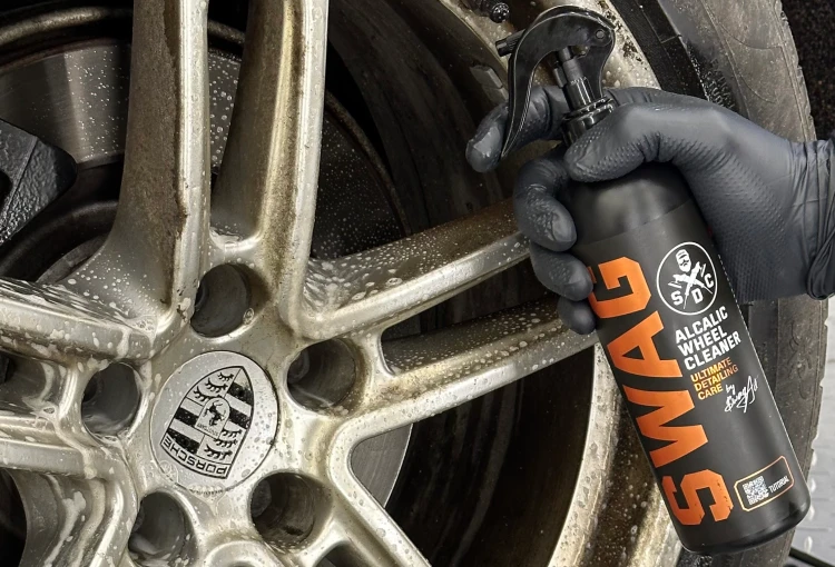 ALCALIC WHEEL CLEANER 500ML_2.png