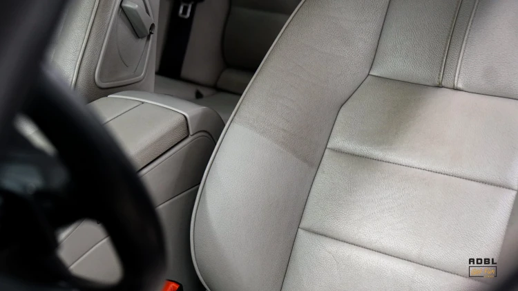 ADBL Leather Cleaner 0,5L_5.jpg